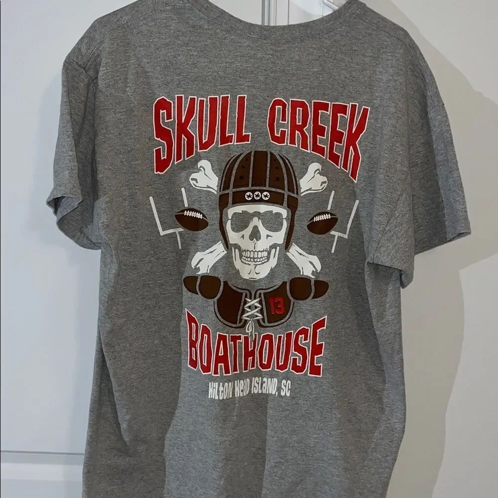 Hilton Head Skull Creek Boathouse Football Season Tee T Shirt L EUC Gray Party